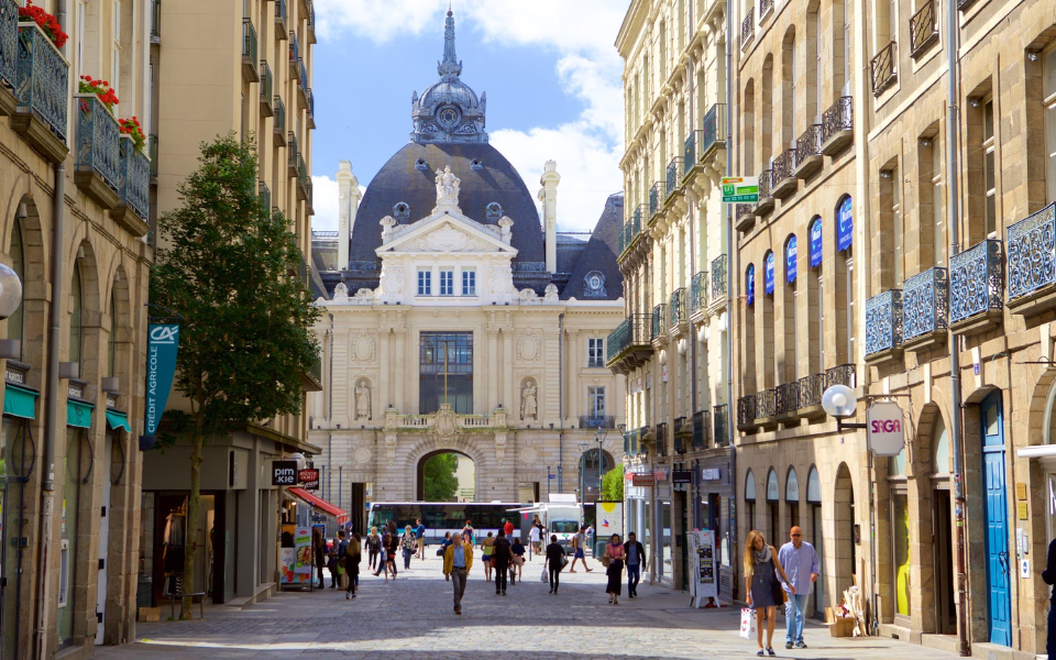 remorquage voiture pas cher à Rennes (35000)